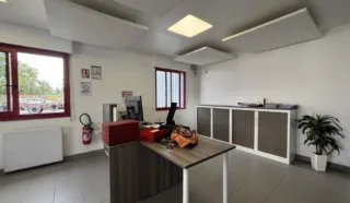  LOCAUX D'ACTIVITÉS 350 M² COUERON