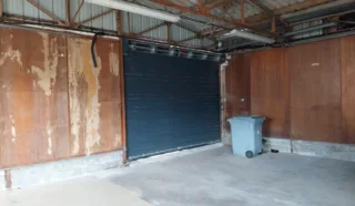  LOCAUX D'ACTIVITES 300 m² QUIMPER