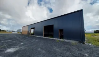  LOCAL D'ACTIVITES 455 m² LESNEVEN