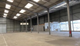  LOCAL D'ACTIVITES 3 350 m² MEILLAC
