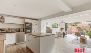 Maison 5 pièce(s)