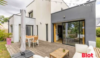 Maison 6 pièce(s)