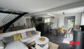 Maison 6 pièce(s)