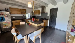 Maison 6 pièce(s)