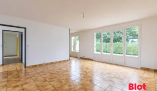 Maison 6 pièce(s)
