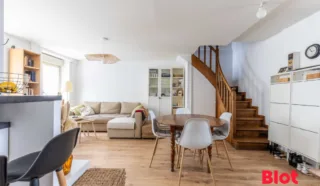 Maison 6 pièce(s)