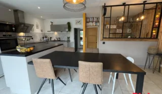 Maison 4 pièce(s)