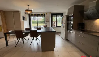 Maison 4 pièce(s)