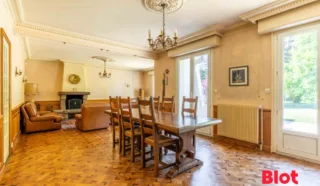 Maison 8 pièce(s)