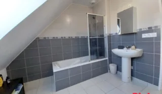 Maison 6 pièce(s)