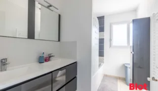 Maison 6 pièce(s)