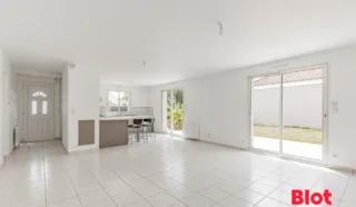 Maison 4 pièce(s)