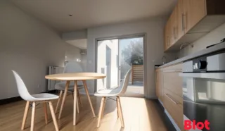 Maison 6 pièce(s)