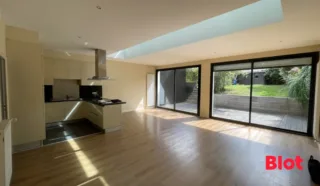 Maison 4 pièce(s)