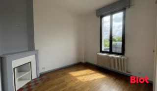 Maison 4 pièce(s)
