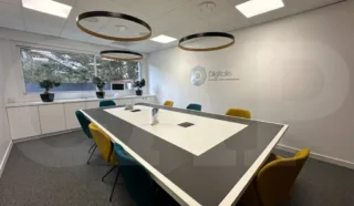  BUREAUX 500 m² CESSON-SEVIGNE