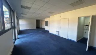  BUREAUX 141 M² SAINT HERBLAIN