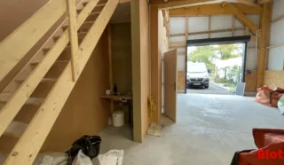  LOCAUX D'ACTIVITÉS 140 M² GUERANDE