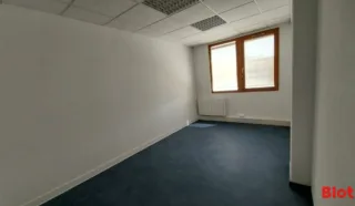  BUREAUX 258 M² NANTES