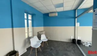  LOCAUX COMMERCIAUX 100 M² SAINT BREVIN LES PINS