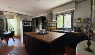 Maison 6 pièce(s)