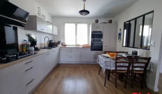 Maison 6 pièce(s)