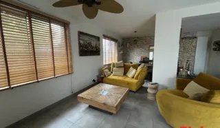 Maison 4 pièce(s)