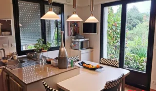 Maison 6 pièce(s)