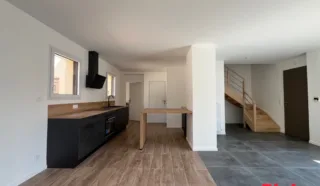 Maison 5 pièce(s)