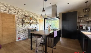Maison 6 pièce(s)