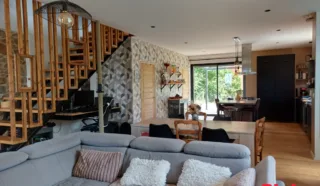 Maison 6 pièce(s)