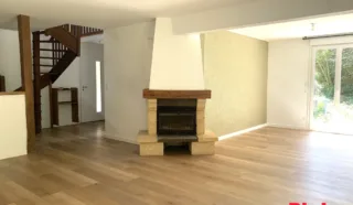 Maison 4 pièce(s)