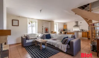 Maison 5 pièce(s)