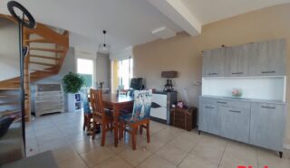 Maison 6 pièce(s)