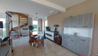 Maison 6 pièce(s)