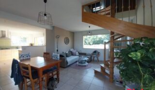 Maison 6 pièce(s)