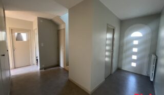Maison 6 pièce(s)