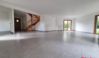 Maison 6 pièce(s)