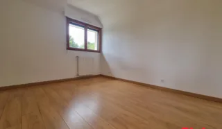 Maison 6 pièce(s)