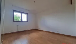 Maison 6 pièce(s)