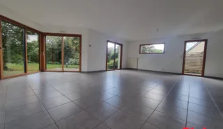 Maison 6 pièce(s)