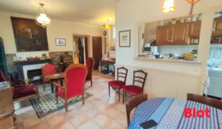 Maison 4 pièce(s)