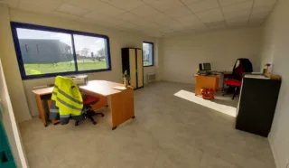  BUREAUX 295 M² TREILLIERES