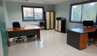  BUREAUX 295 M² TREILLIERES