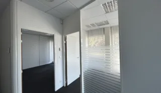  LOCAL COMMERCIAL 70 m² SAINT HERBLAIN