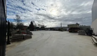  LOCAL D'ACTIVITES NOYAL-SUR-VILAINE 650 m²