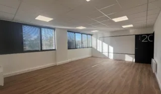  BUREAUX 190 m² CESSON-SEVIGNE