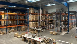  ENTREPOT LOGISTIQUE JAVENE 6000 m²