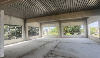  BUREAUX 205 m² PACE