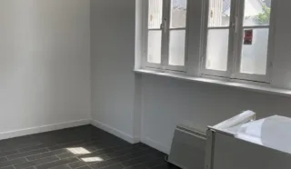  LOCAL COMMERCIAL 46 m² BREST